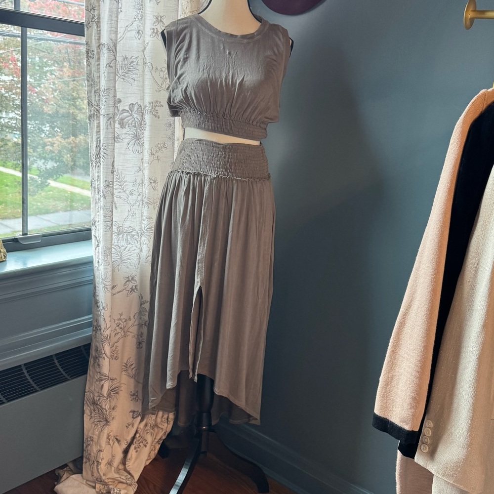 FP Beach olive/gray skirt and crop set